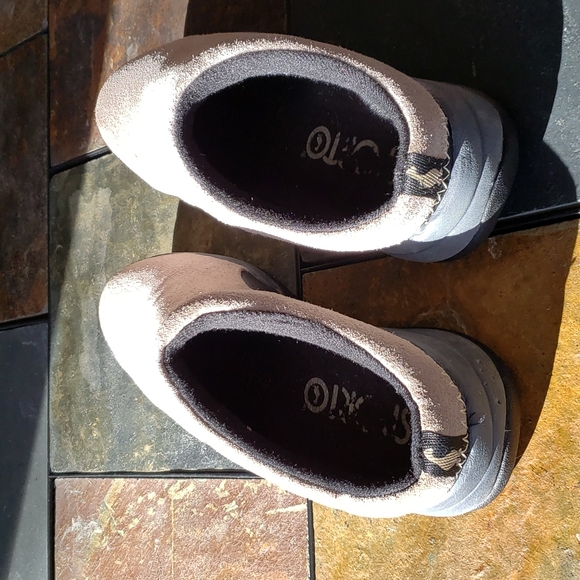 Sporto - suede and rubber slip on mule, Size 7M - Picture 8 of 12